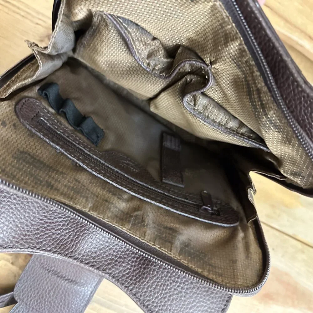 MC Brown Leather Purse Silver Heart Shoulder Bag  Lots of Pockets‎